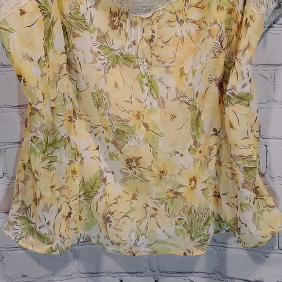 Ann Taylor Loft yellow and green lace trim spaghetti strap tank top - Picture 3 of 9